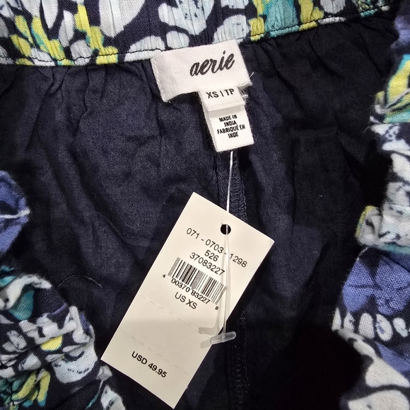 Aerie NWT Rock & Ruffle Asymmetric Ruffle Navy Floral Skort Size XS - Picture 3 of 6